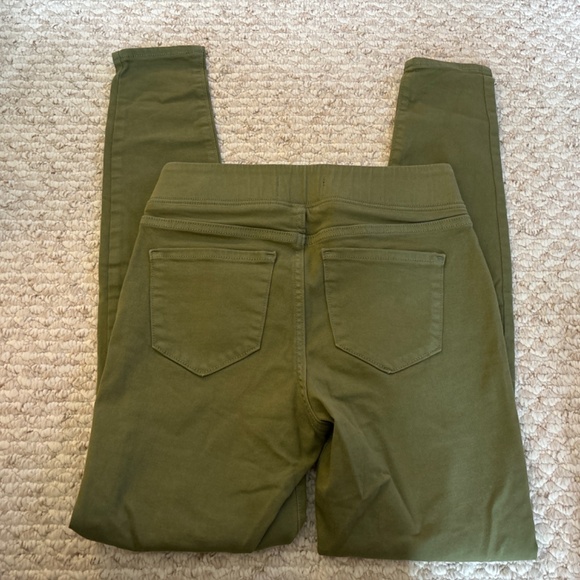 Old Navy Rockstar Mid rise green jeans - Picture 5 of 5